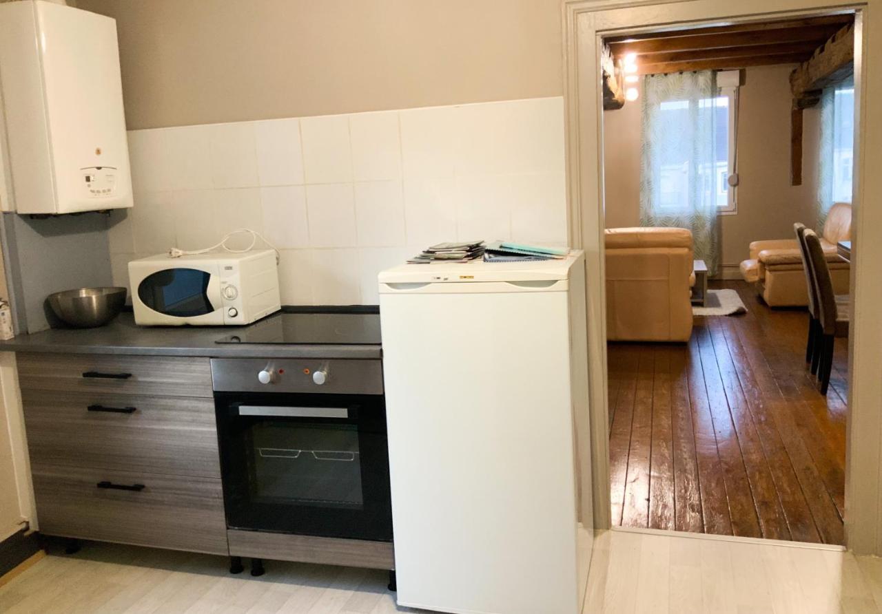 Grand Appartement Idealement Situe 7 Places Desvres Exterior foto